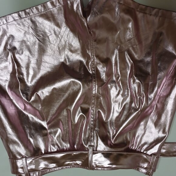 Metallic pink shorts size Large with belt Kiwi brand - Picture 2 of 2